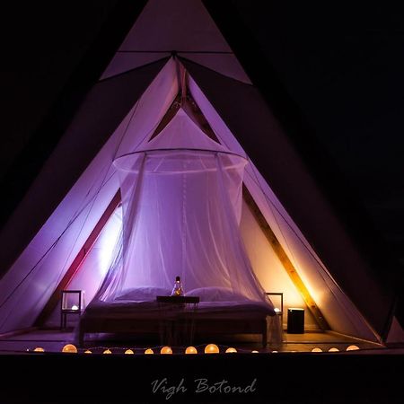 Lupa Tent บูดาคาลาสซ์ ภายนอก รูปภาพ